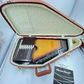 Chromaharp Rb1545 15 Cord Sunburst Finish Autoharp With Case And Tuning Wench