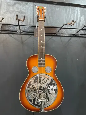 SQ5745491 MARTINS VINTAGE MUSIC CO Regal Dobro